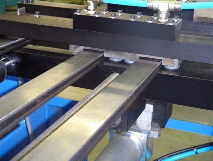 High speed air feed 1